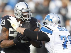 NFL: Detroit Lions at Oakland Raiders