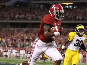 NCAA Football: Cowboys Classic-Alabama vs Michigan