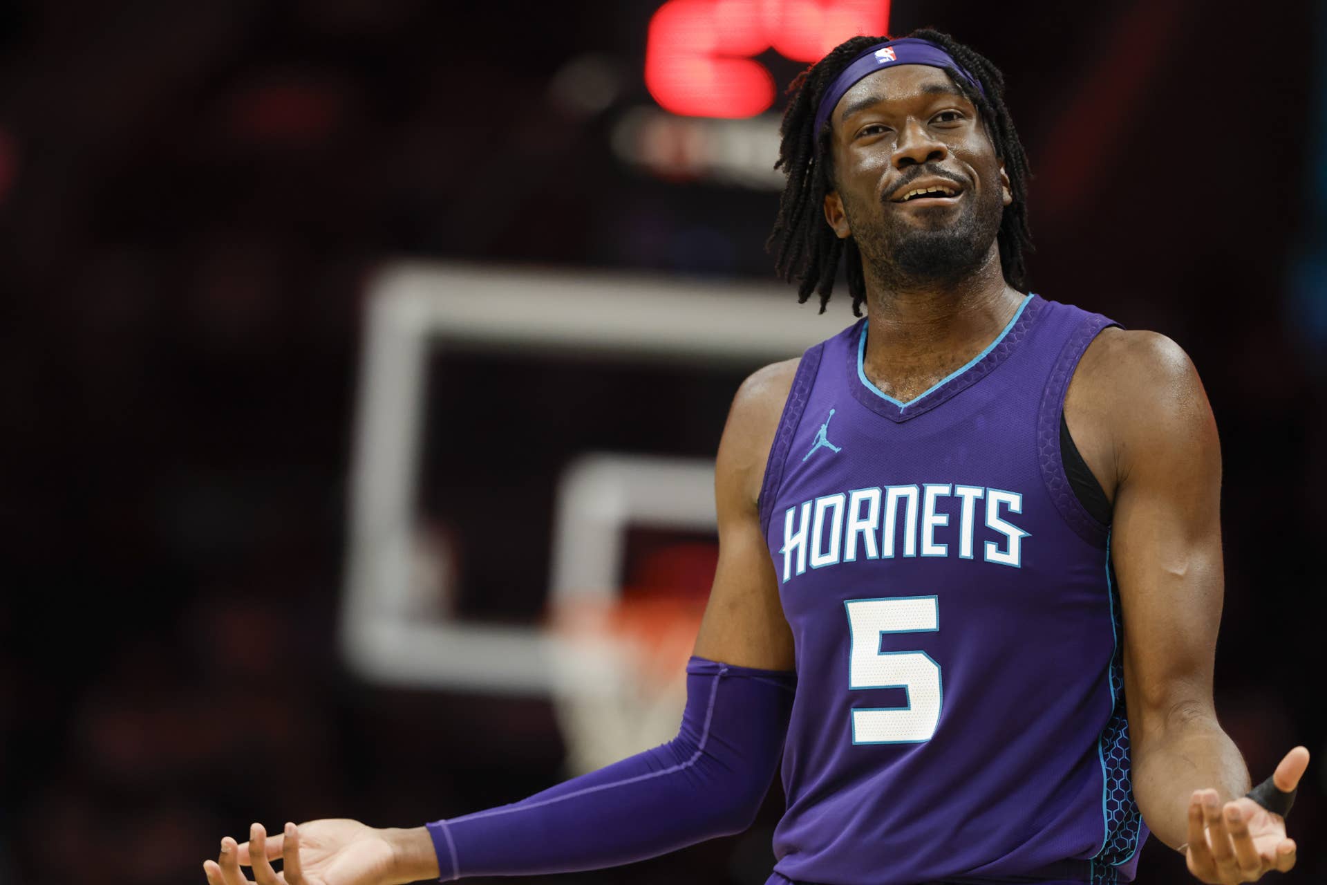 Mark Williams' Message for Lakers After Failed Trade - Lindy's Sports