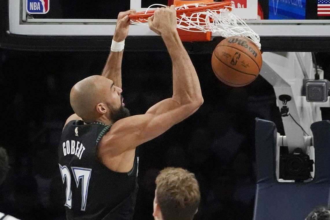 Mark Williams' Message for Lakers After Failed Trade - Lindy's Sports