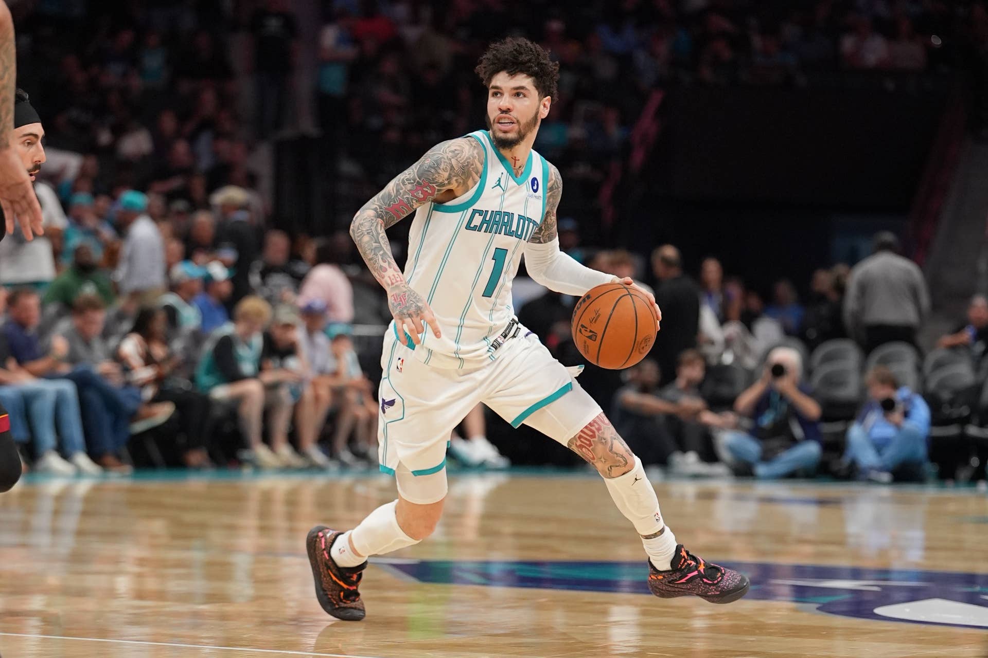 LaMelo Ball Era Ends in Charlotte After Blockbuster Timberwolves Trade