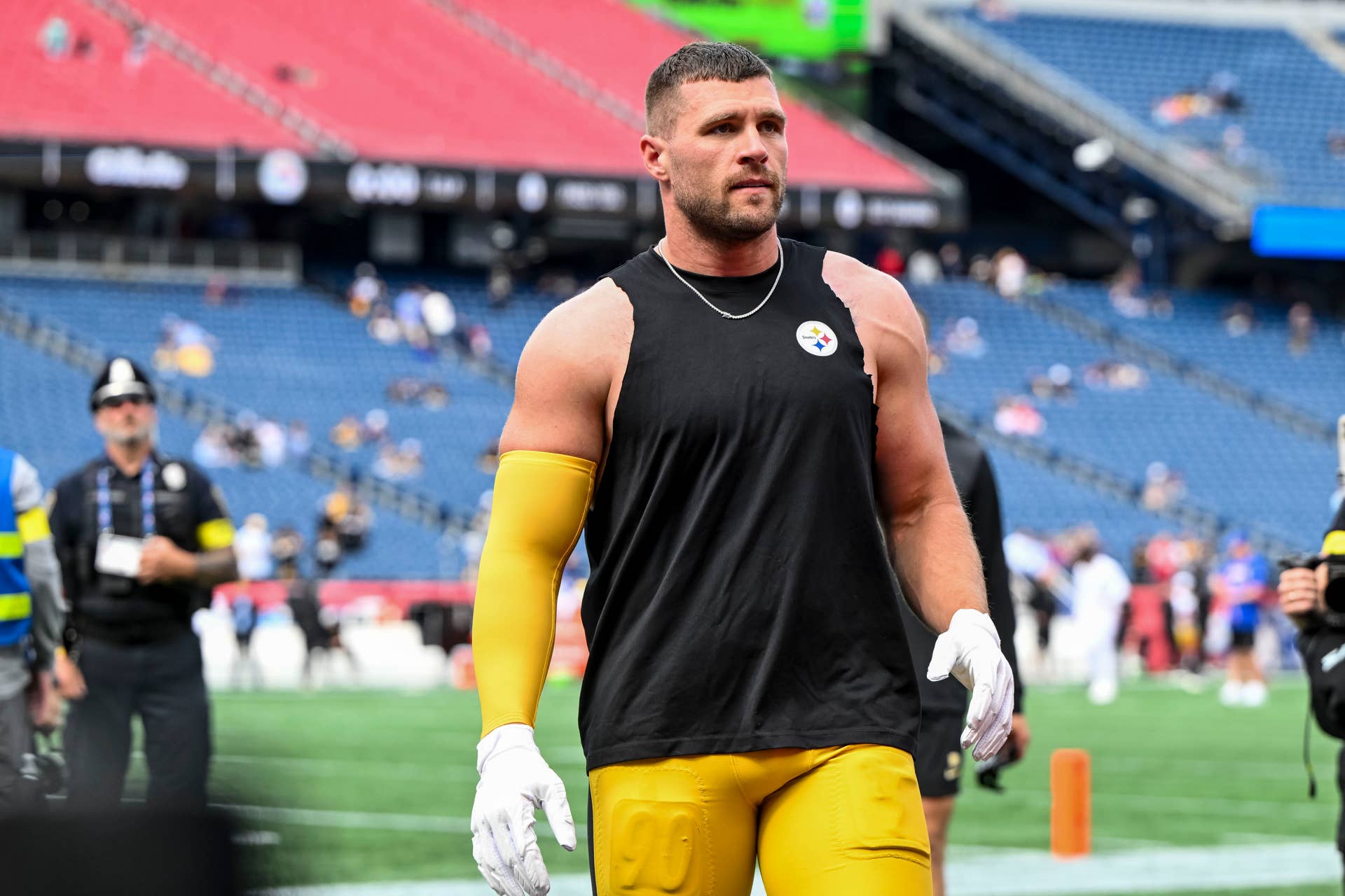 TJ Watt's Status Gets Key Update Ahead of Steelers-Ravens - Lindy's Sports