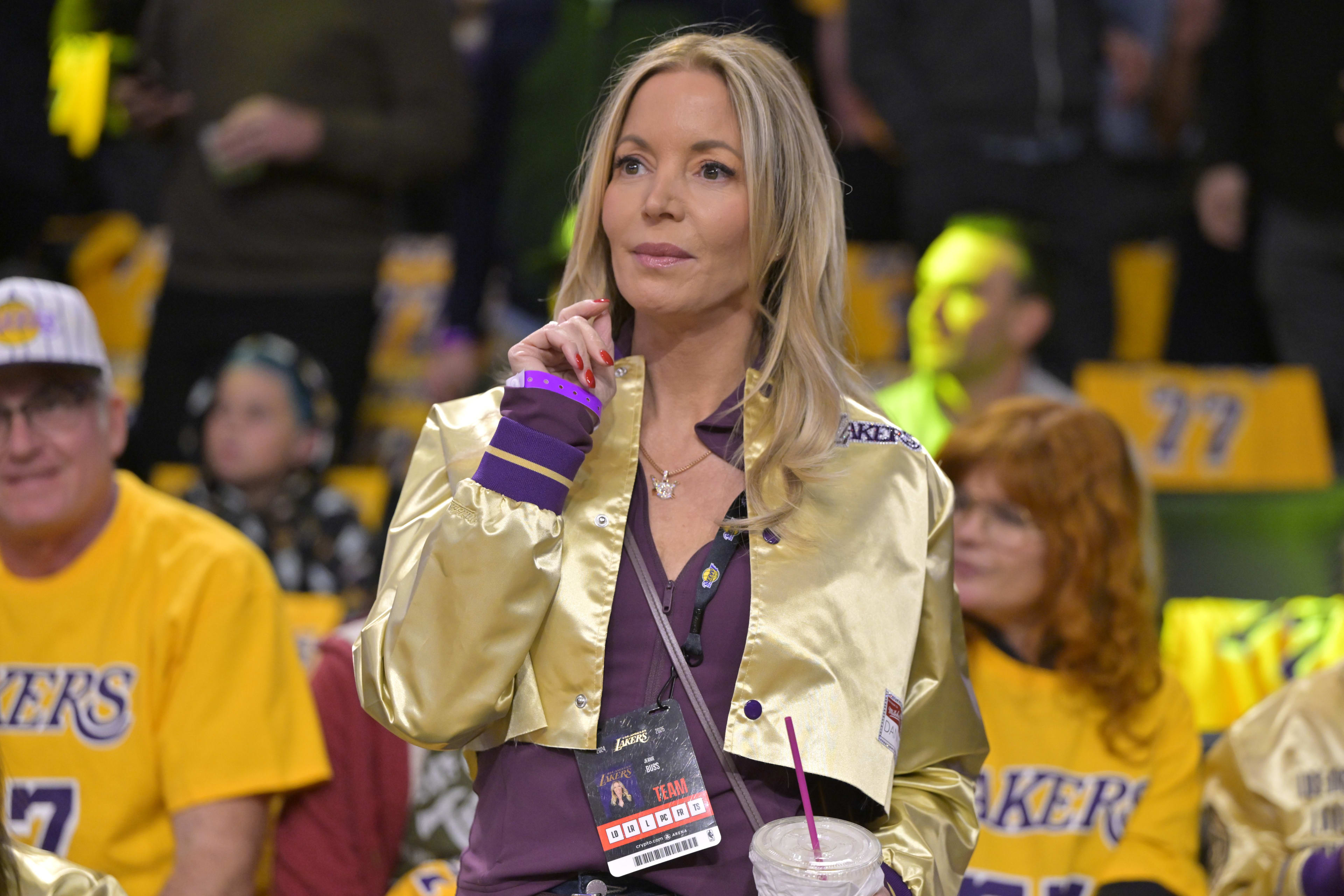 Jeanie Buss Responds to LeBron James Report - Lindys Sports