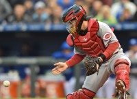 Barnhart earning more playing time with Reds