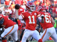 Thursday Night NFL Preview: Raiders at Chiefs