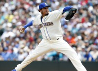 Mariners' Hernandez, three relievers shut out A's