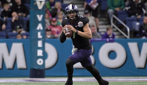 Dec 28, 2017; San Antonio, TX, United States; TCU Horned Frogs quarterback Kenny Hill (7) throws a pass against the Stanford Cardinal in the 2017 Alamo Bowl at Alamodome. Photo Credit: Kirby Lee-USA TODAY Sports