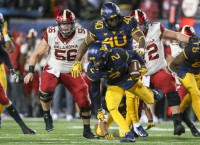 West Virginia S Robinson enters transfer portal