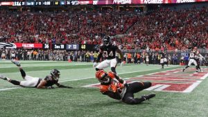 Report: Surgery a possibility for Bengals WR Green