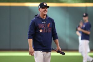 Tigers name Hinch manager