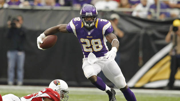 NFL: Arizona Cardinals at Minnesota Vikings