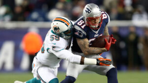 Hernandez arrested, released by Patriots