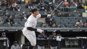 Judge, Yankees take aim at reeling Orioles