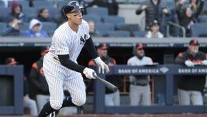 First-place Yankees open second half with Blue Jays