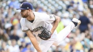 Brewers eye NL Central control in visit to Reds