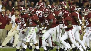 Alabama tops CFB rankings