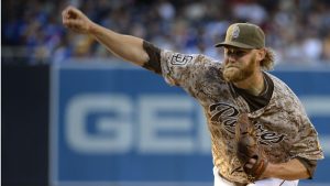 Report: Padres RHP Cashner to miss start