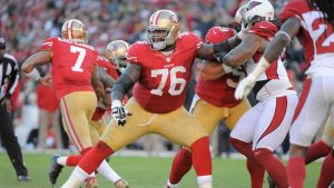 49ers sign Davis to five-year, $37 million extension