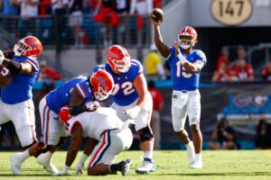 Struggling Florida, Missouri battle for bowl eligibility