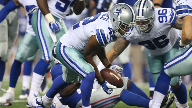 NFL: New York Giants at Dallas Cowboys