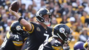 NFL Notebook: Roethlisberger to return in 2017