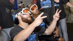 Blue Jays clinch first AL East title since 1993