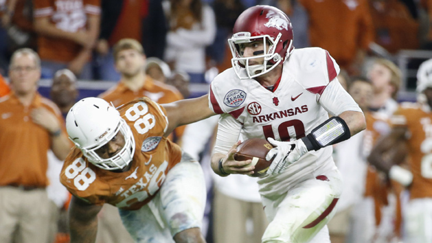 NCAA Football: Texas Bowl-Texas vs Arkansas