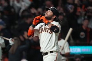 Giants host Dodgers in Game 5 of NLDS