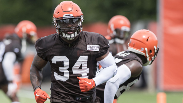 Jun 12, 2018; Berea, OH, USA; Cleveland Browns running back Carlos Hyde (34) runs a drill during minicamp at the Cleveland Browns training facility. Photo Credit: Ken Blaze-USA TODAY Sports