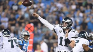 Wentz passes Eagles past Panthers