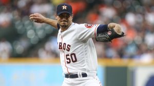 Astros put eight-game win streak on line vs. Royals