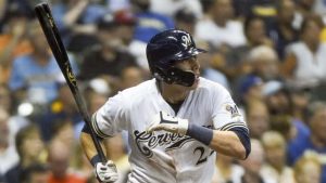 Yelich homers as Brewers complete sweep of Nats