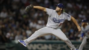 Kershaw wins 15th as Dodgers edge White Sox, 1-0