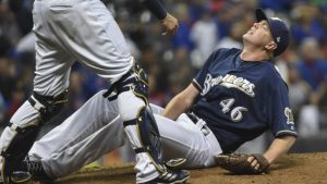 Brewers press on without Knebel vs. Cubs