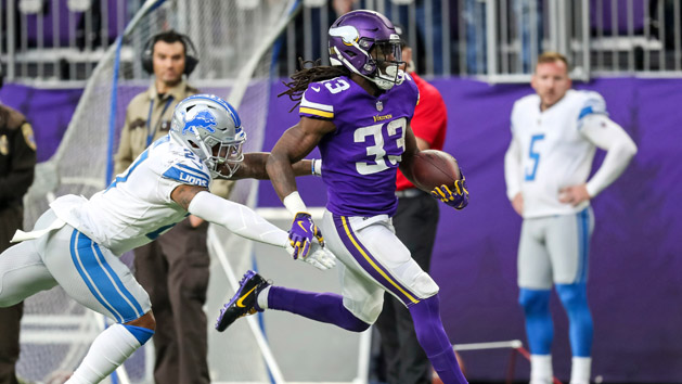 Nov 4, 2018; Minneapolis, MN, USA; Minnesota Vikings running back Dalvin Cook (33) carries the ball during the second quarter against the Detroit Lions at U.S. Bank Stadium. Photo Credit: Brace Hemmelgarn-USA TODAY Sports