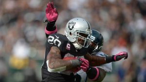 Raiders remain committed to slumping McFadden
