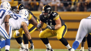 Steelers pick up OG DeCastro’s option