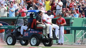 Spring roundup: Ortiz honored before, during loss