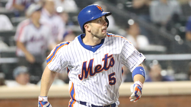 May 27, 2016; New York City, NY, USA; New York Mets third baseman David Wright (5) heads out on his home run during the fourth inning against the Los Angeles Dodgers at Citi Field. Mandatory Credit: Anthony Gruppuso-USA TODAY Sports