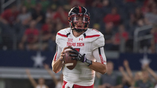 Davis Webb (7) is the new starting QB at Cal. Photo Credit: Jerome Miron-USA TODAY Sports