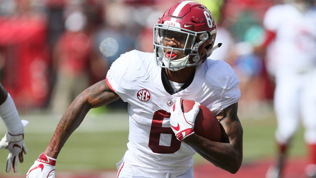 Oct 6, 2018; Fayetteville, AR, USA; Alabama Crimson Tide wide receiver DeVonta Smith (6) runs after a catch against the Arkansas Razorbacks at Donald W. Reynolds Razorback Stadium. Alabama won 65-31. Photo Credit: Nelson Chenault-USA TODAY Sports