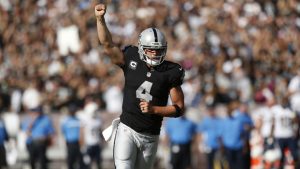 Carr, Cooper guide Raiders past stumbling Chargers