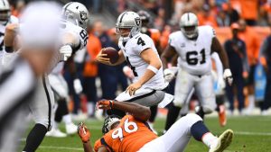 Raiders lose QB Carr for 2-6 weeks