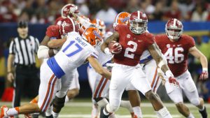 No. 2 Alabama handles Florida behind Henry, defense