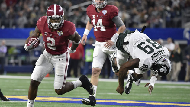 Dec 31, 2015; Arlington, TX, USA; Alabama Crimson Tide running back Derrick Henry (2) runs the ball for a touchdown past Michigan State Spartans defensive end Shilique Calhoun (89) during the fourth quarter in the 2015 CFP semifinal at the Cotton Bowl at AT&T Stadium. Photo Credit: Jerome Miron-USA TODAY Sports