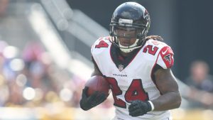 Report: Falcons RB Freeman (foot) out two weeks