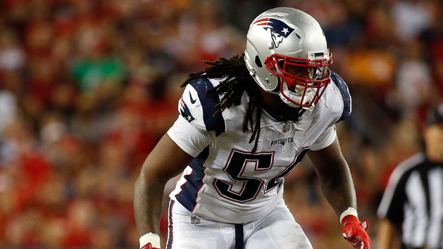 Oct 5, 2017; Tampa, FL, USA; New England Patriots middle linebacker Dont'a Hightower (54) rushes against the Tampa Bay Buccaneers during the second half at Raymond James Stadium. Photo Credit: Kim Klement-USA TODAY Sports