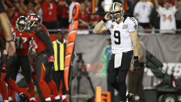 Nov 6, 2016; Santa Clara, CA, USA; New Orleans Saints quarterback Drew Brees (9) calls out before receiving a snap from center Max Unger (60) against the San Francisco 49ers during the second quarter at Levi's Stadium. Photo Credit: Kelley L Cox-USA TODAY Sports