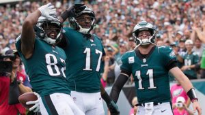 Eagles, Panthers both seeking fifth victory