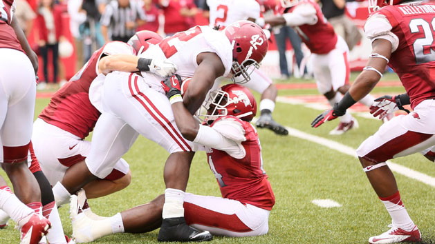 NCAA Football: Alabama at Arkansas